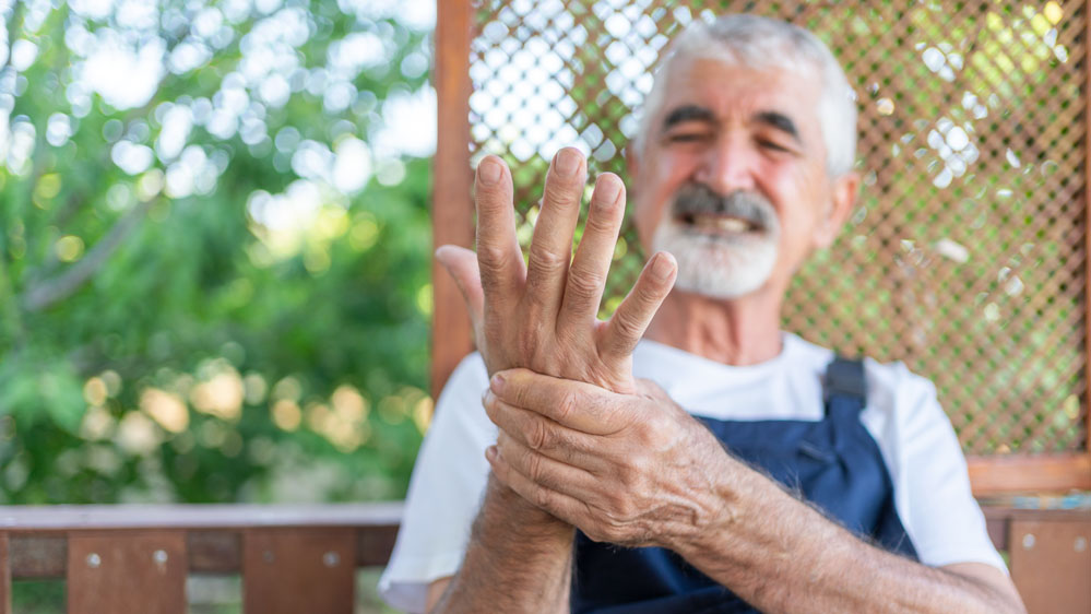 No Need to Grin & Bear It: The Facts About Rheumatoid Arthritis Treatment